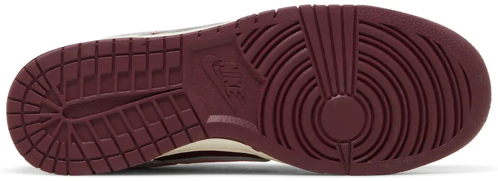 Dunk Low Premium 'Valentine's Day'