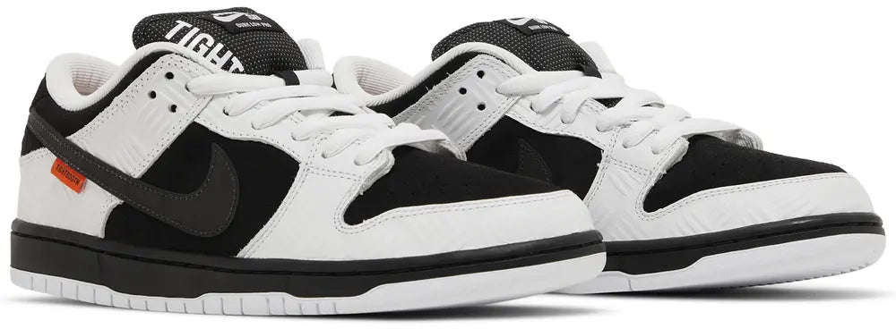 TIGHTBOOTH x Dunk Low SB