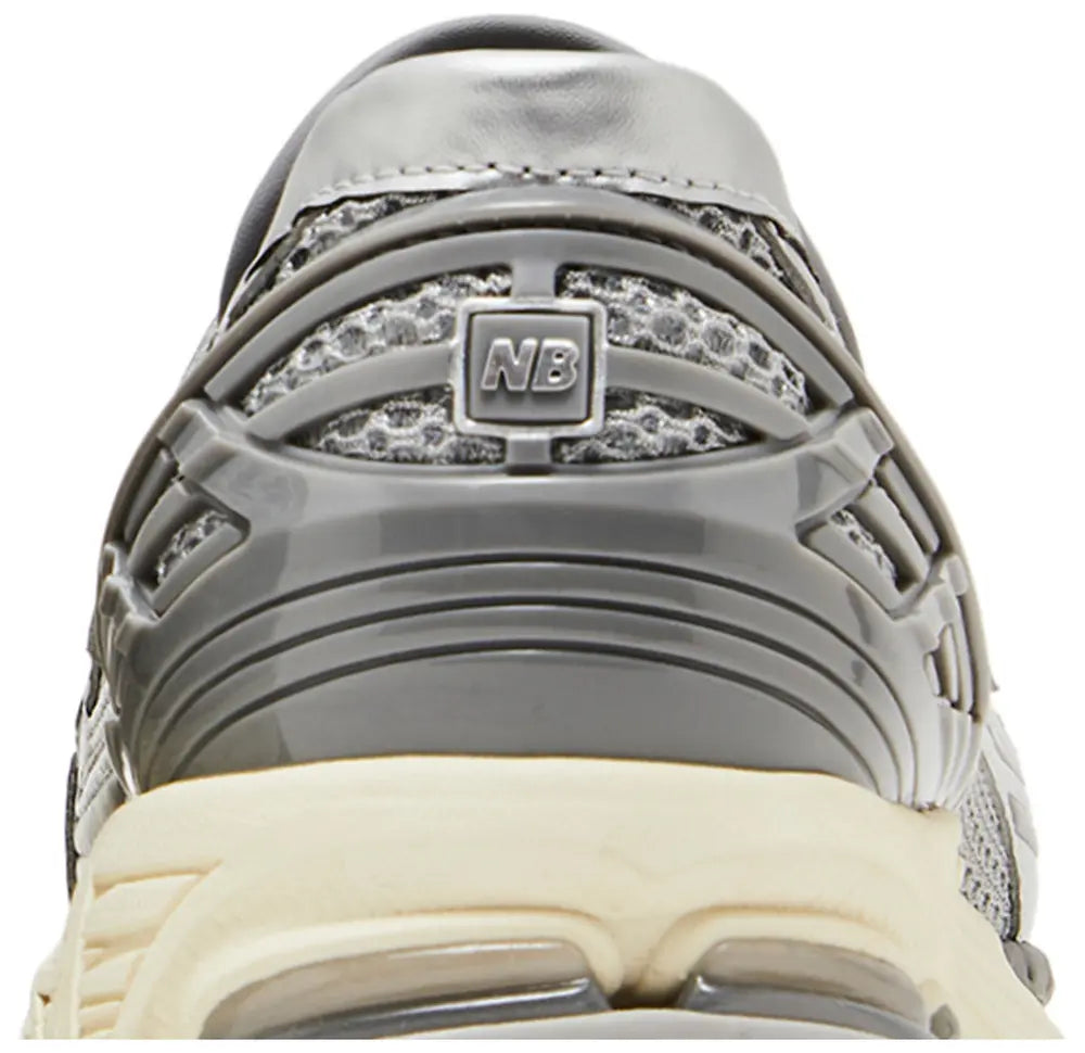 1906L 'Silver Shadow Grey'