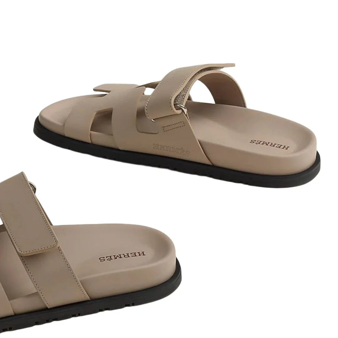 Hermès Chypre sandal 'beige mastic'